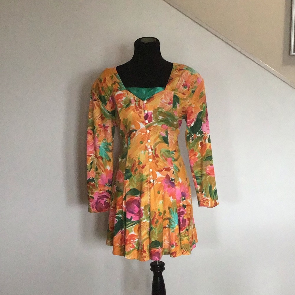 90’s Long sleeve floral skater dress